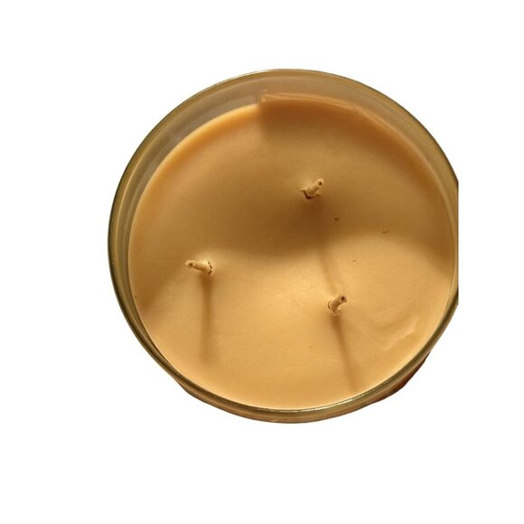 Bath & Body Works Sugared Snickerdoodle 3-Wick Scented Candle 14.5 Oz With Embos - Picture 4 of 5